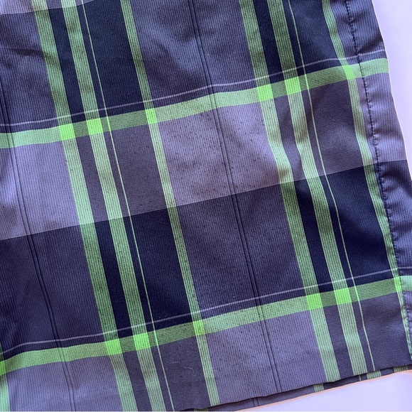 IZOD PFX Plaid Shorts - Picture 2 of 6